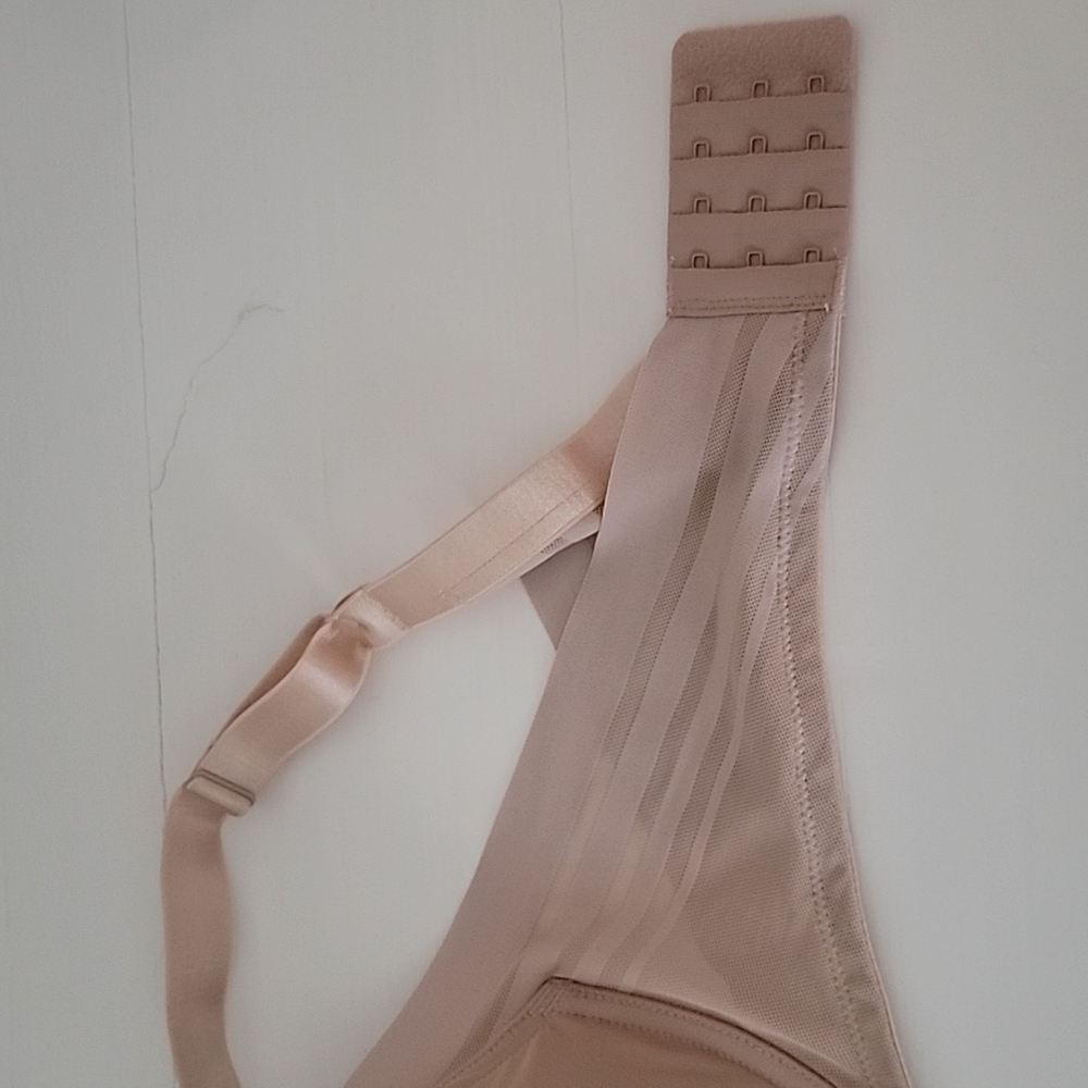 Bra - Picture 2 of 5